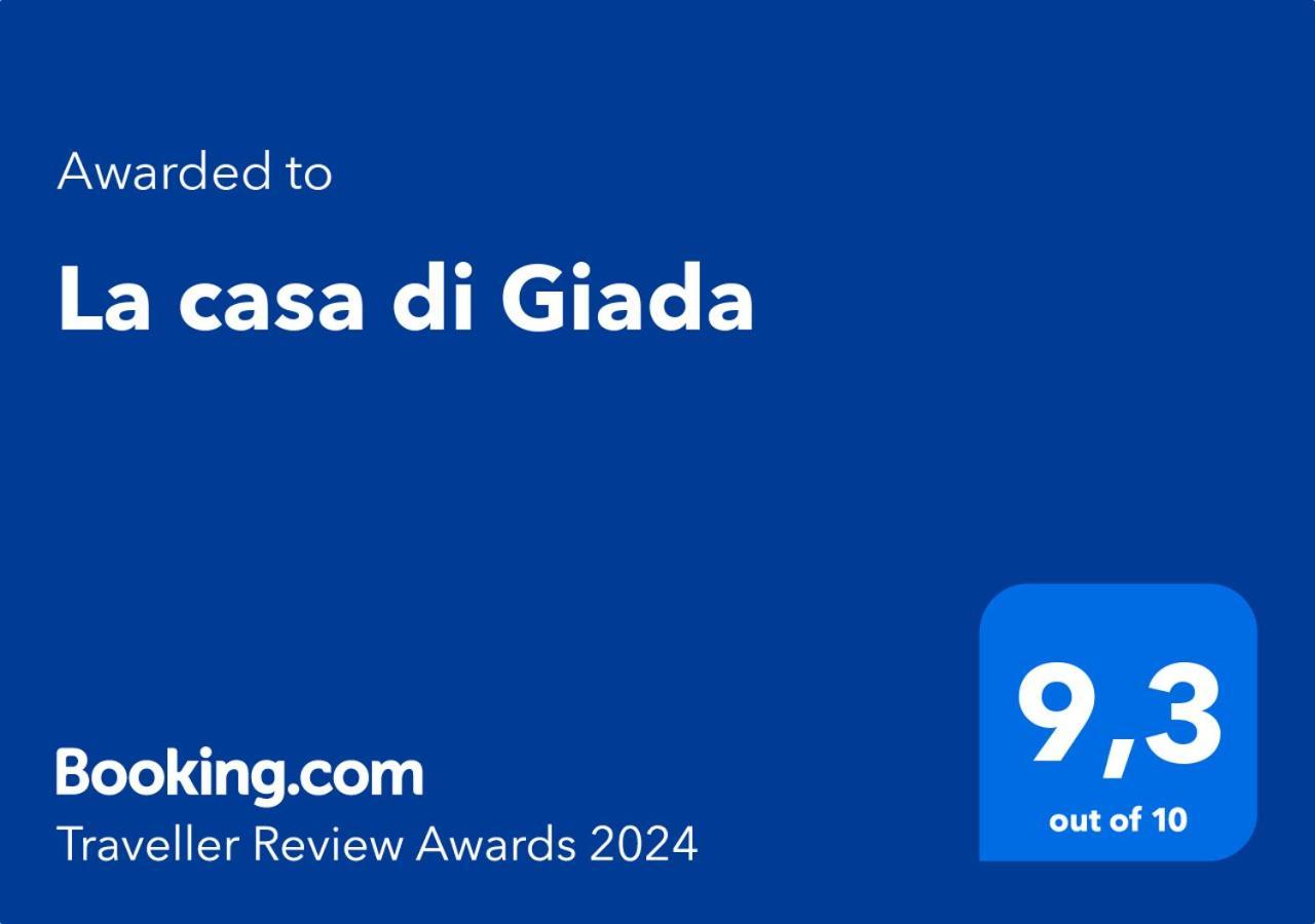 カラタビアーノLa Casa Di Giadaアパートメント エクステリア 写真